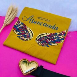 T-Shirt Abençoada - Asas
