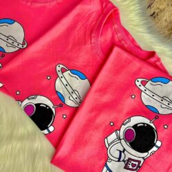 T-Shirt Astronauta - Saturno