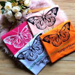 T-Shirt Borboleta - Crescer Envolve Transformação