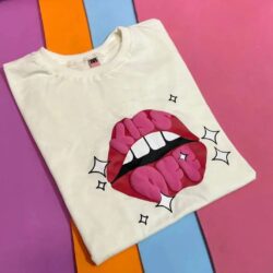 T-Shirt Kiss - Off