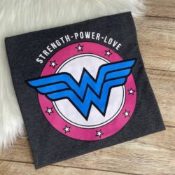 T-Shirt Strength Power Love