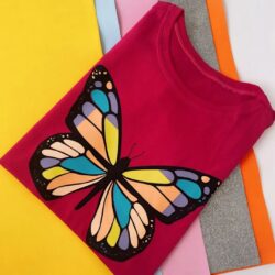 T-Shirt Borboleta - Logo Grande Centro