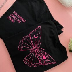 T-Shirt Borboleta - Toda mudança começa por dentro