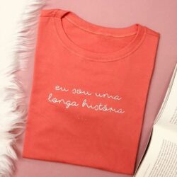 T-Shirt Eu sou uma longa História