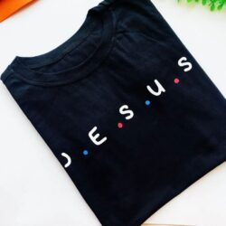 T-Shirt Jesus - Letra de Forma