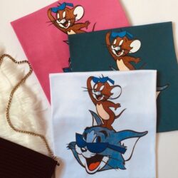 T-Shirt Tom e Jerry - De Óculos