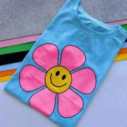 T-Shirt Flor - Flor Sorrindo