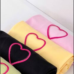 T-Shirt Coração - Alto Relevo